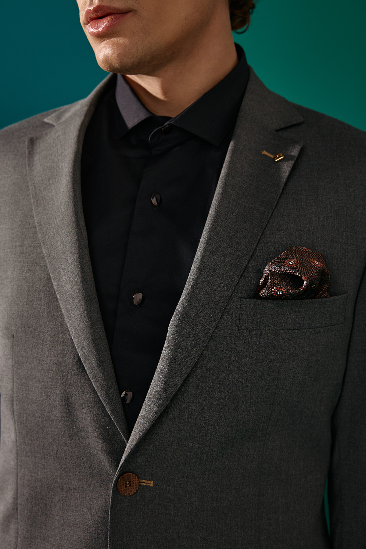 Κοστούμι Bizzaro με Πέτο σε Γκρι Χρώμα 855 και Slim Fit Εφαρμογή - Image 9