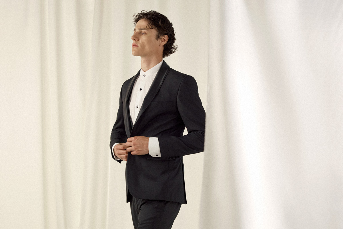 Κοστούμι Σμόκιν 859G-081 σε Μαύρο Χρώμα και Slim Fit Εφαρμογή Bizzaro - Image 4