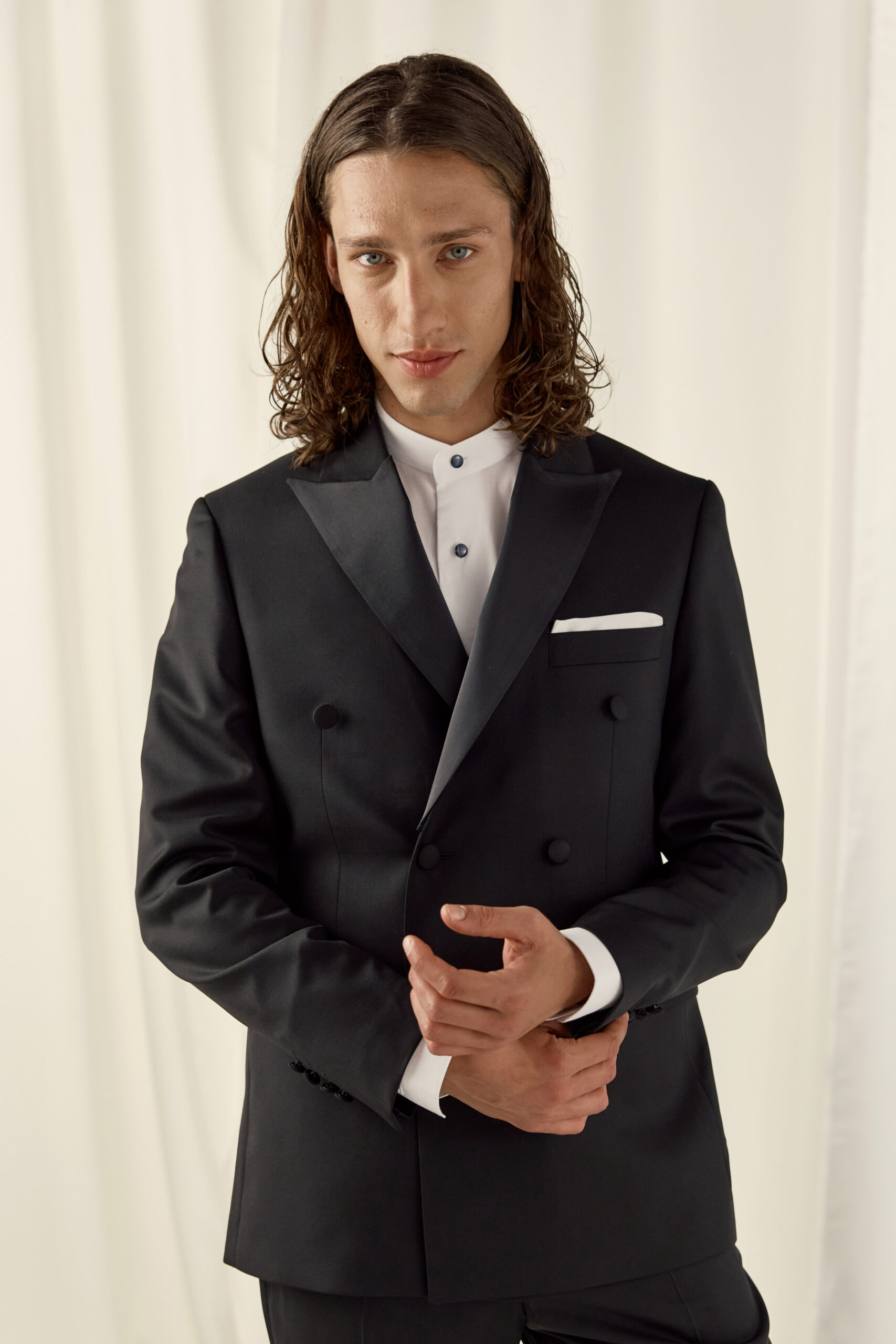 Κοστούμι Σταυρωτό 957-096R σε Μαύρο Χρώμα και Slim Fit Εφαρμογή Bizzaro - Image 7