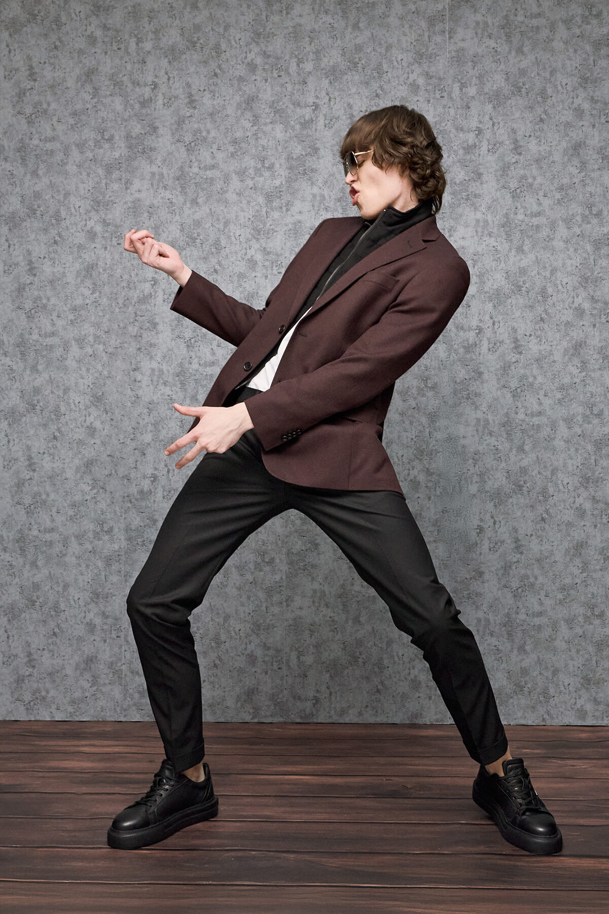 Alternative view of Bizzaro Σακάκι σε Μπορντό Χρώμα Με Αποσπώμενο Γιλέκο