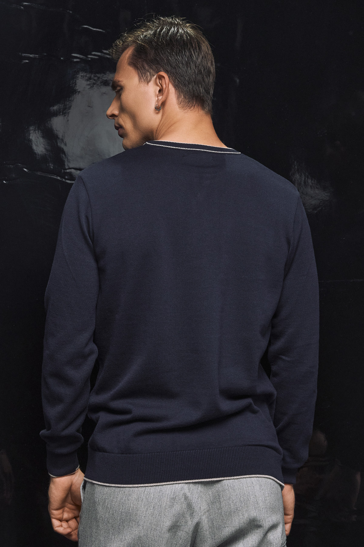 Guy Laroche Μπλούζα Λαιμόκοψη Βαμβακερή σε Blue Χρώμα με Regular Fit - Image 5