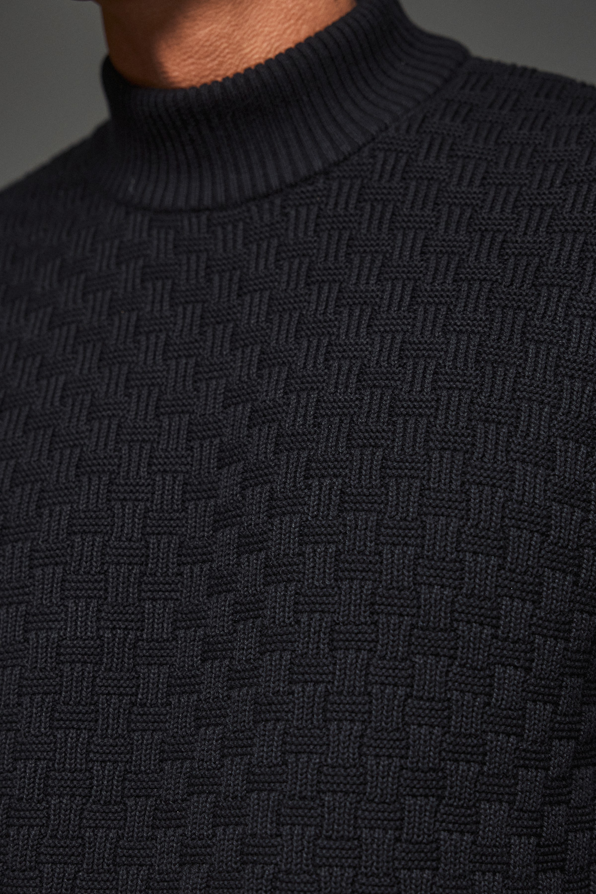 Guy Laroche Μπλούζα Λουπέτο Βαμβακερή σε Χρώμα BLACK με Regular Fit - Image 6