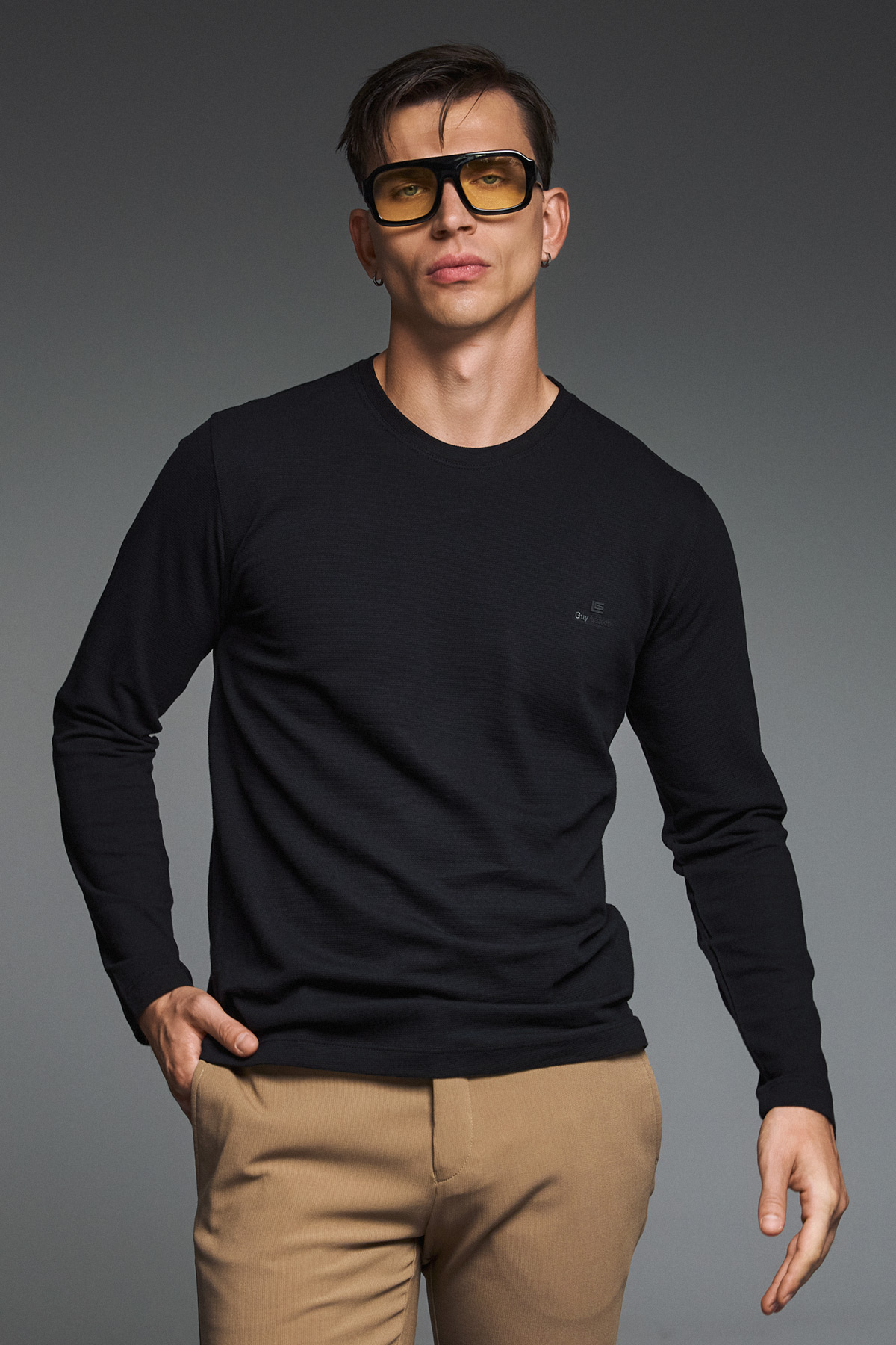 Guy Laroche Μπλούζα Λαιμόκοψη Βαμβακερή σε BLACK Χρώμα με Regular Fit - Image 5