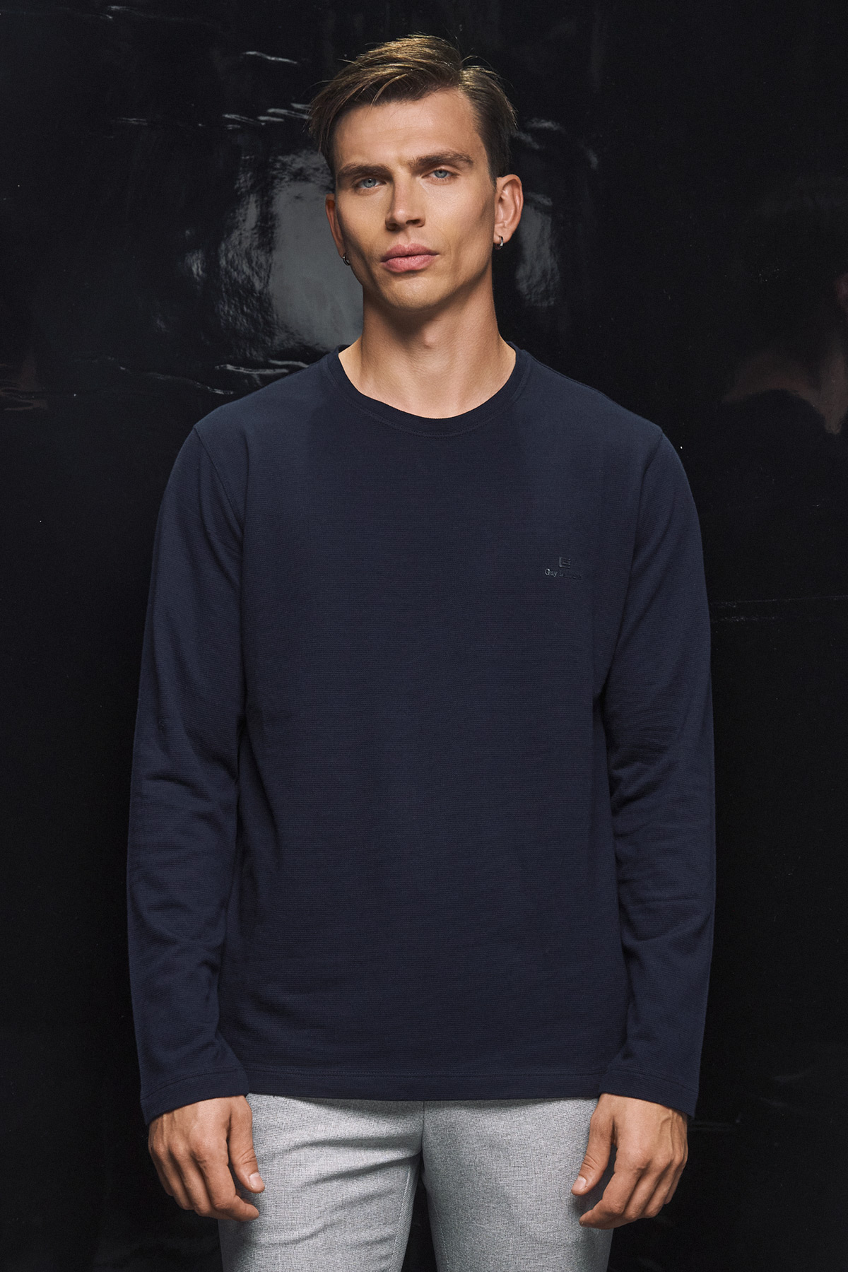 Alternative view of Guy Laroche Μπλούζα Λαιμόκοψη Βαμβακερή  σε BLUE Χρώμα  με Regular Fit