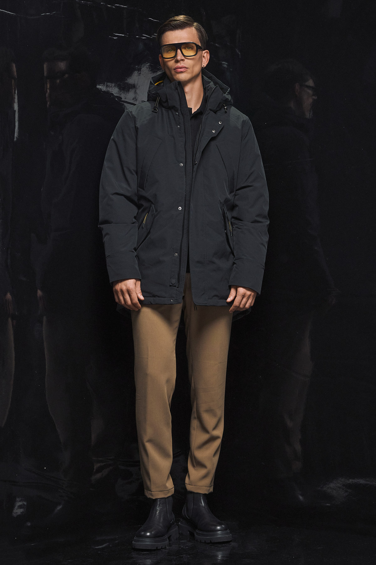 Alternative view of DISTRICT Μπουφάν Μακρύ σε Μαύρο Χρώμα