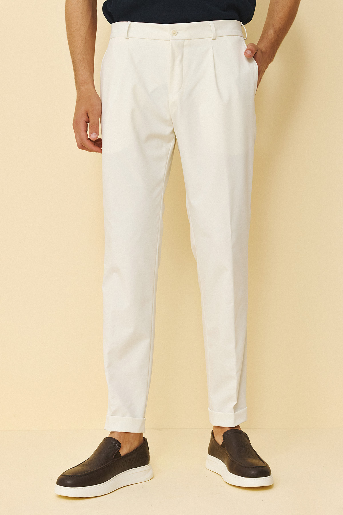 Guy Laroche Παντελόνι με Λάστιχο σε Slim Εφαρμογή, σε Off White Χρώμα