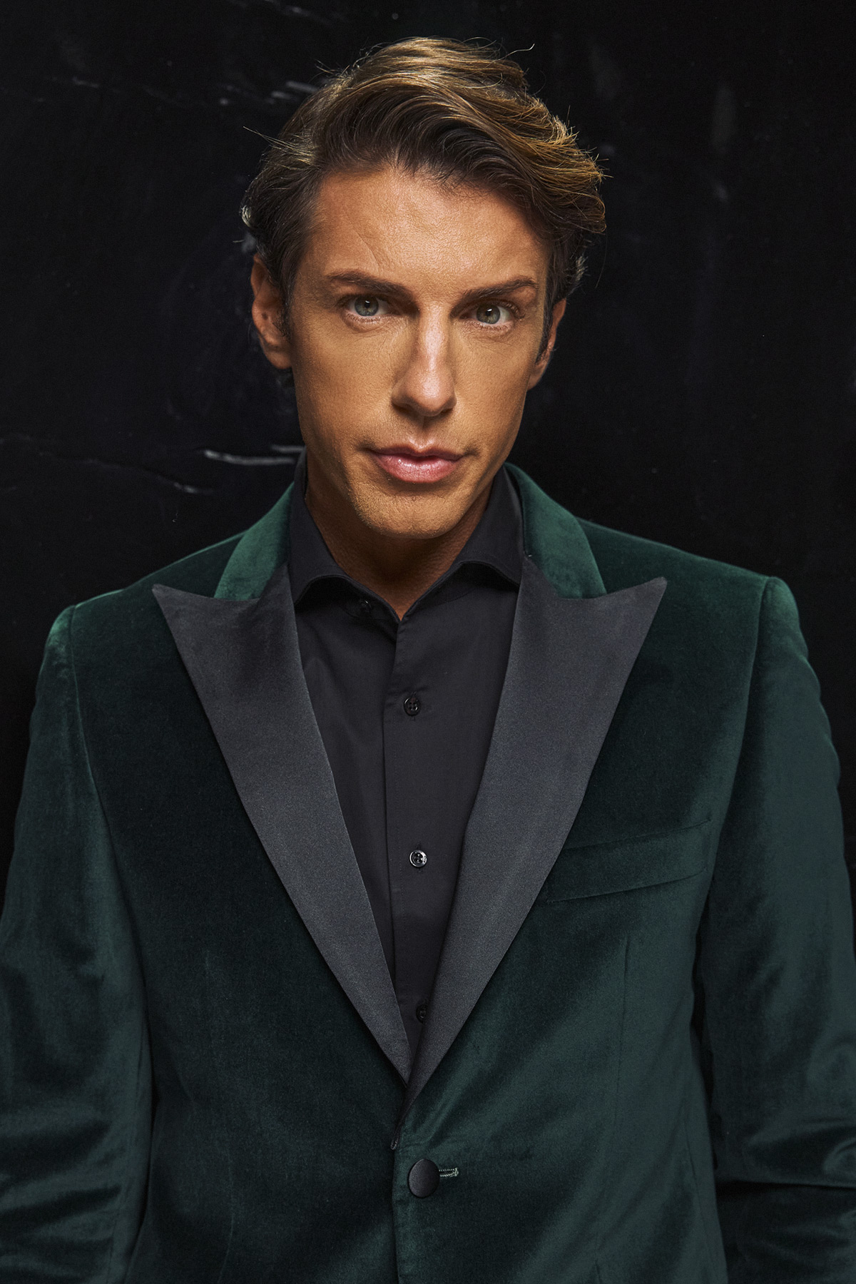 Guy Laroche Βελούδινο Σακάκι 856 σε Smaragdi Χρώμα Με Μυτερό Σατέν Πέτο - Image 10