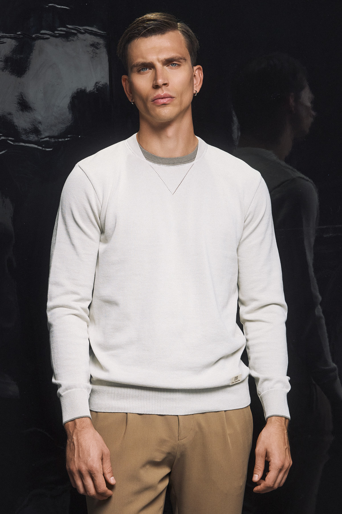 Guy Laroche Μπλούζα Λαιμόκοψη Βαμβακερή σε Χρώμα Off White με Regular Fit - Image 3
