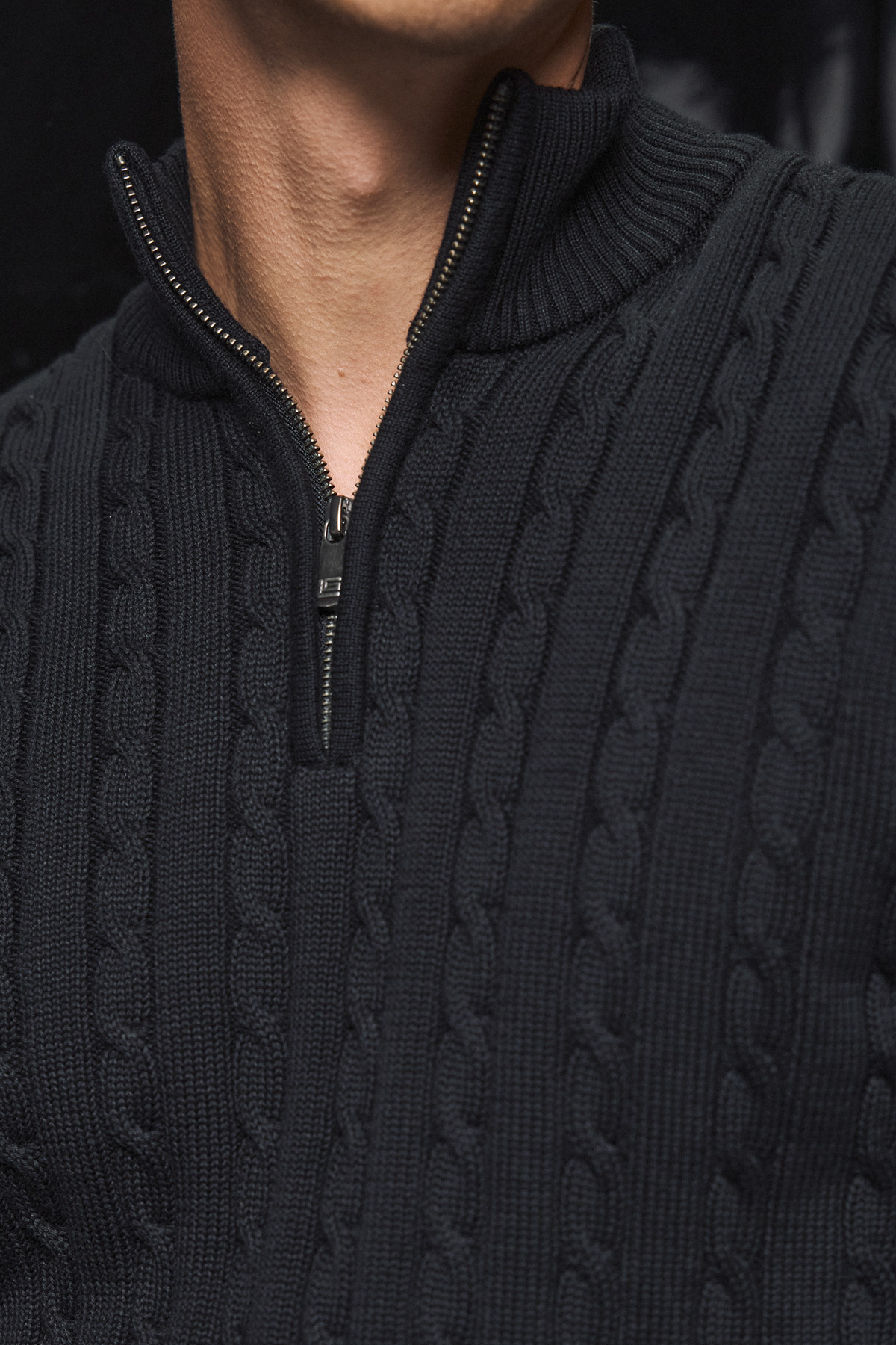 Guy Laroche Πλεκτή Βαμβακερή Μπλούζα με Φερμουάρ σε Black Χρώμα - Image 7