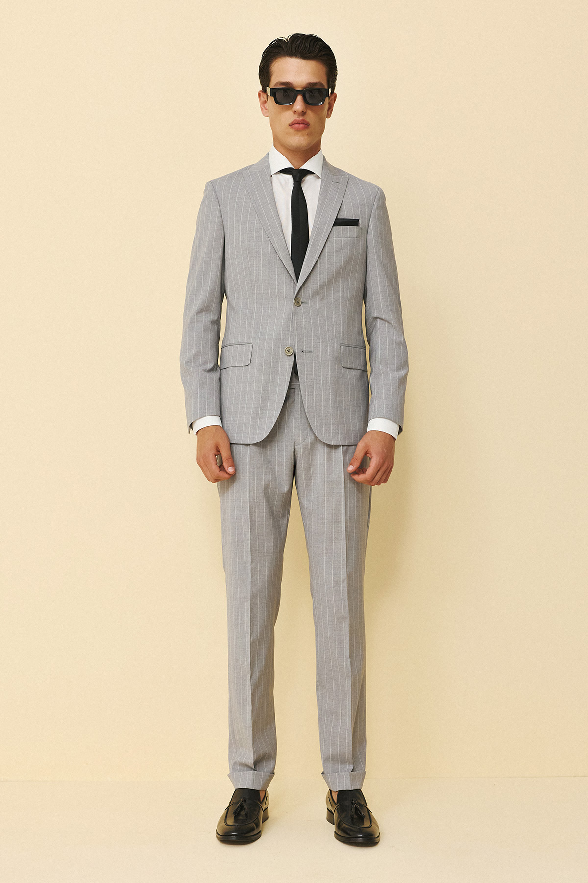 Alternative view of Guy Laroche Κοστούμι Μυτερό Πέτο 856N-098R σε Grey Χρώμα και Slim Fit Εφαρμογή