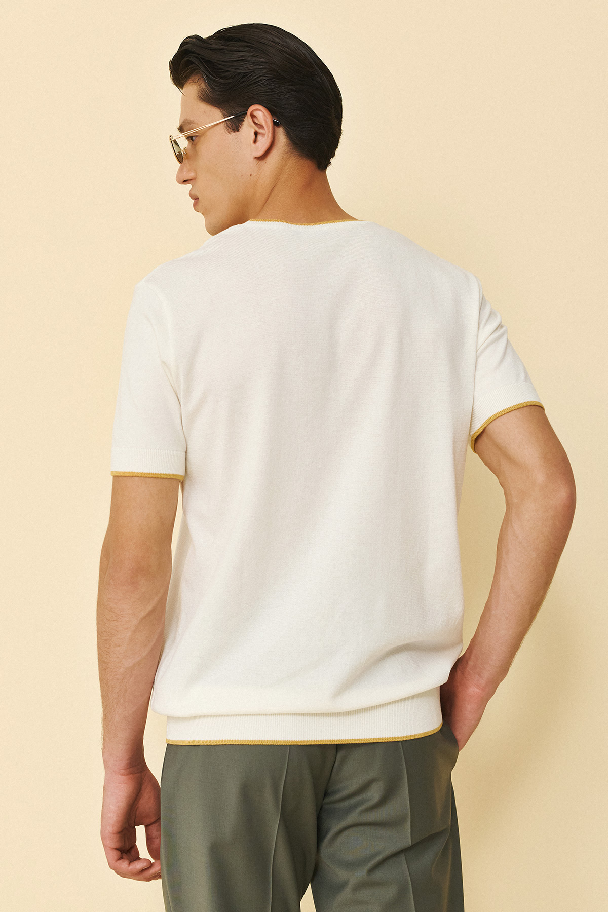 Alternative view of Guy Laroche Κοντομάνικη Μπλούζα T-Shirt  σε Off White Χρώμα