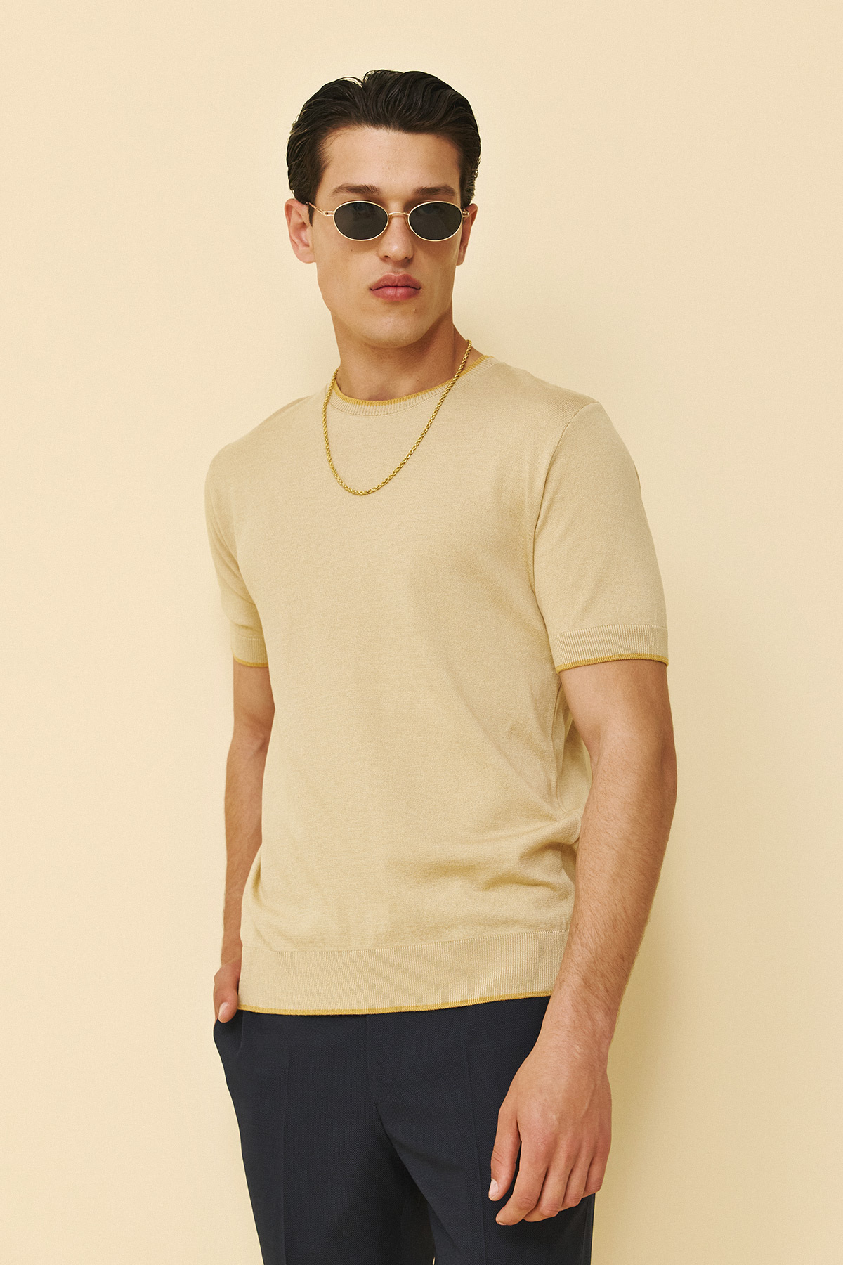 Guy Laroche Κοντομάνικη Μπλούζα T-Shirt σε Beige Χρώμα - Image 3